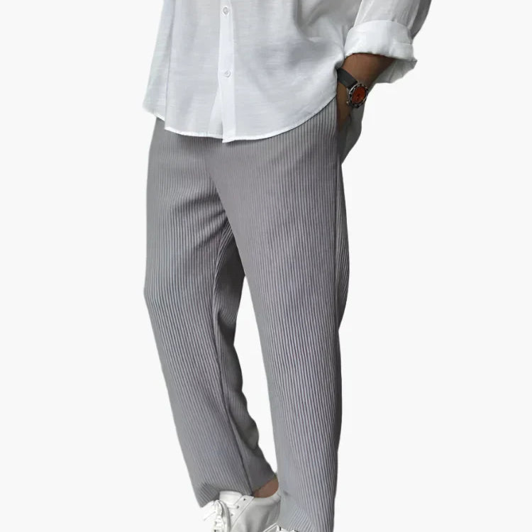 Tomáš – Pánské Relax Fit Plisované Kalhoty – Elegantní a Pohodlný Každodenní a Business Styl